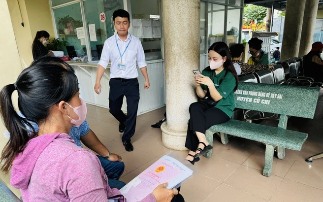 TP.HCM Cấp Phôi Sổ Hồng Cho 168 Xã, Phường: Rút Ngắn Thủ Tục Đất Đai